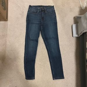 NWT calvin klein skinny jeans